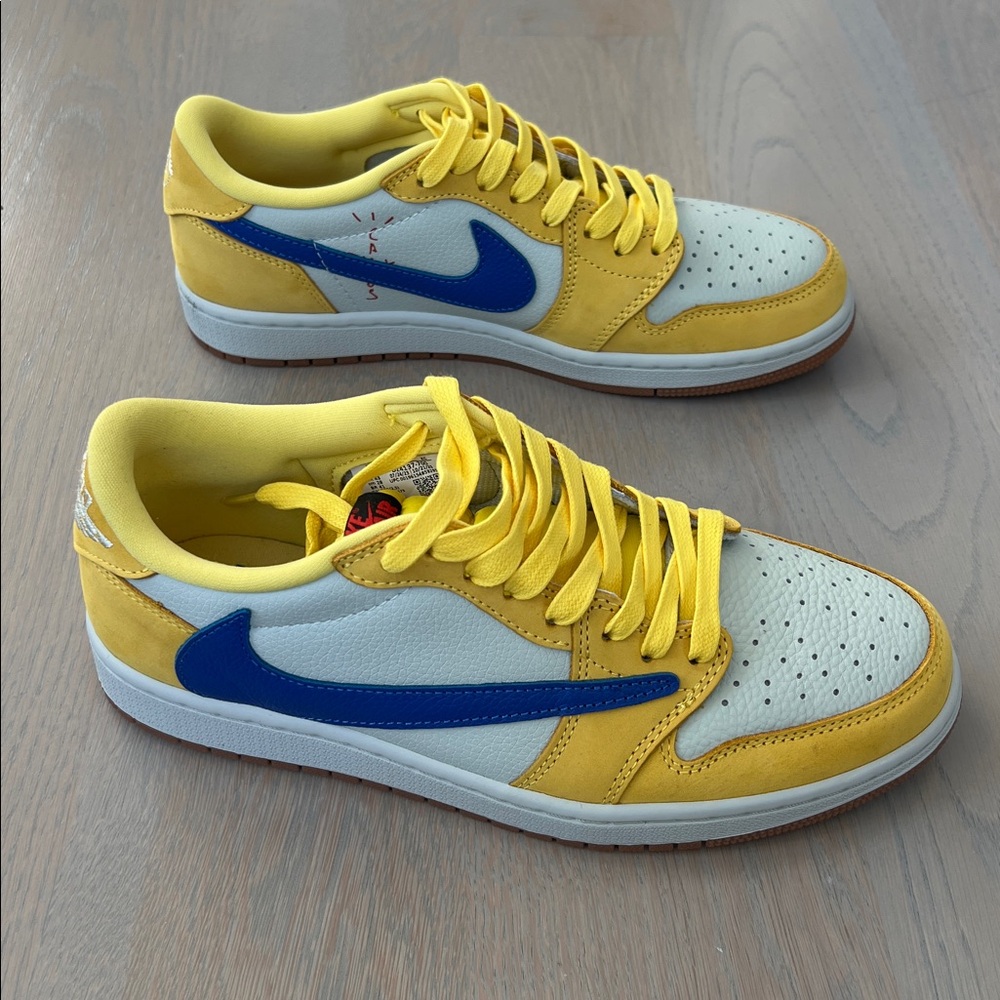 NWOT Nike Travis Scott Air Jordan 1 Retro Low Canary Size 11 (I think women’s)